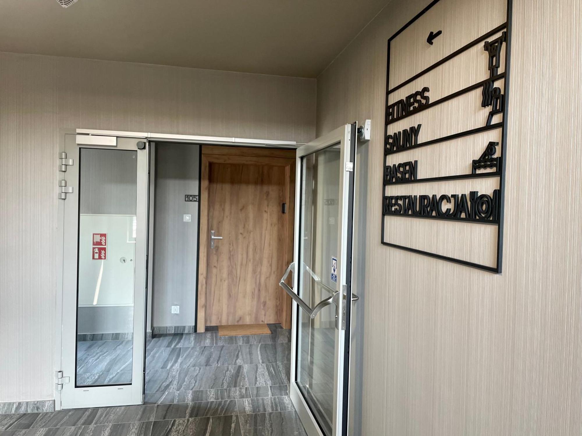 Апартаменти The Waves Kasprowicza 20c - Blisko Plazy! - Bezplatny Parking Podziemny - Klimatyzacja - Basen, Jacuzzi, Sala Fitness, Sala Zabaw Dla Dzieci I Sauny W Cenie!